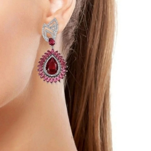 1.00 ctw Fuchsia Quartz Earrings - Picture 2 of 6